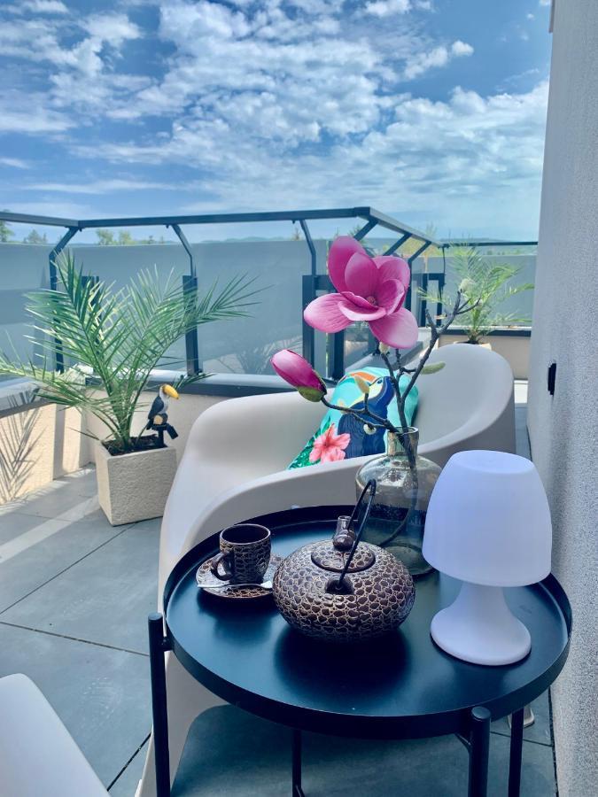 Madagascar Apartman Keszthely Ngoại thất bức ảnh
