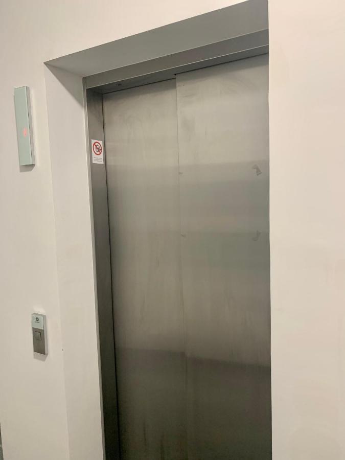 Madagascar Apartman Keszthely Ngoại thất bức ảnh